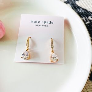 🆕Kate Spade Dainty Crystal Drop Earrings Clear